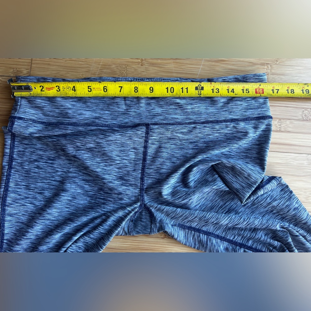 Under Armour Athletic Leggings size L - Picture 10 of 10